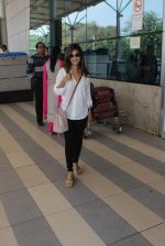 Riya Sen snapped at Airport on 13th Jan 2016